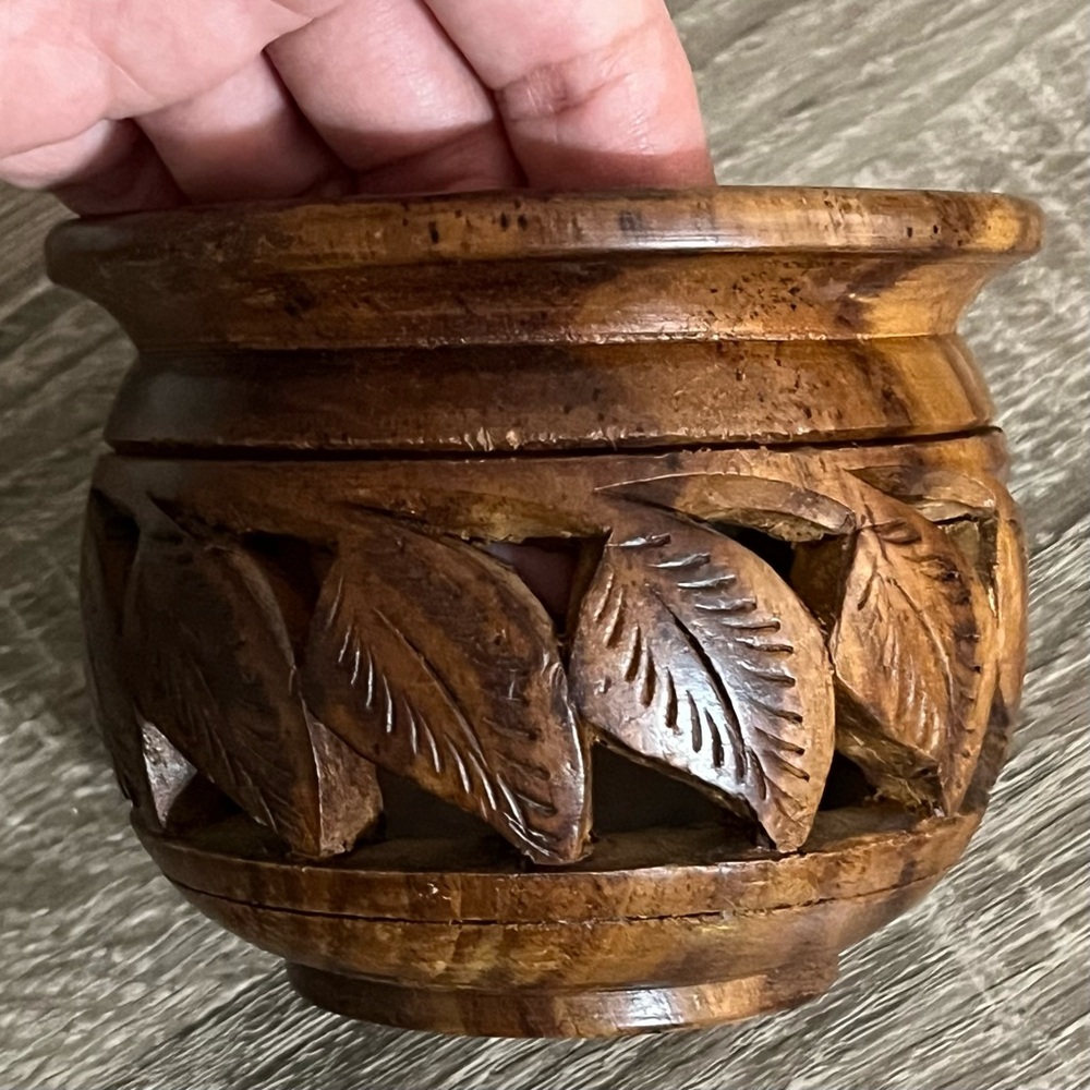 Hand Carved Wooden Acadia Candle Holder With Cutout Leaves Bohemian Decor - Picture 8 of 9